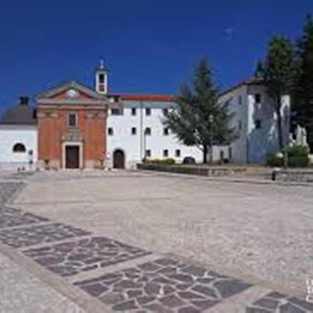 Bed and Breakfast La Collina Di Nonno Carmine Santa Paolina Exteriér fotografie