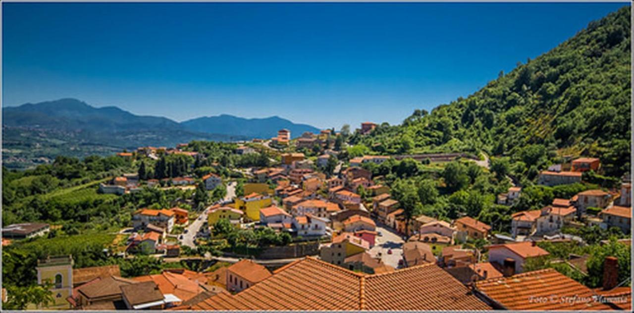 Bed and Breakfast La Collina Di Nonno Carmine Santa Paolina Exteriér fotografie